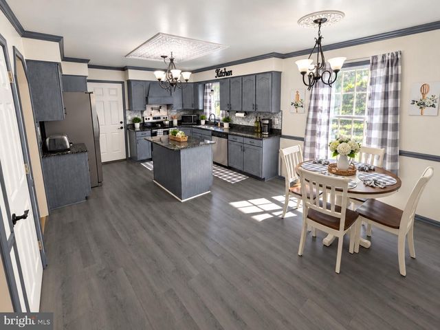 8455 CARDINAL LN, White Plains, MD 20695