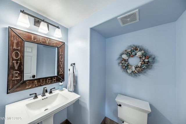 7315 Silver King Drive, Sparks, NV 89436