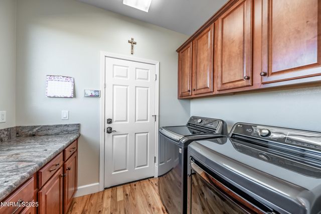 7315 Silver King Drive, Sparks, NV 89436