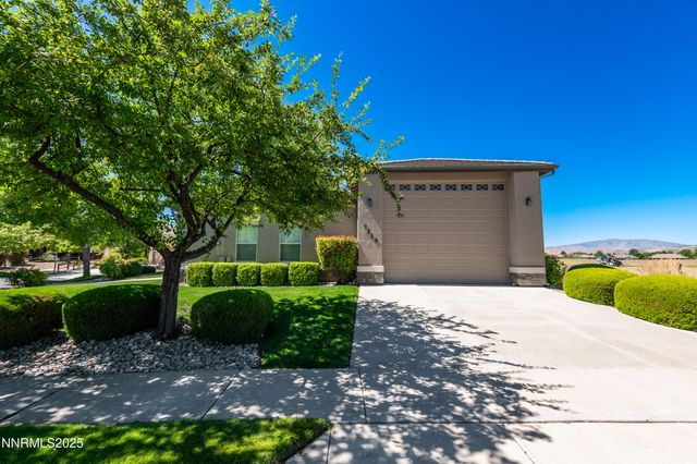 7315 Silver King Drive, Sparks, NV 89436