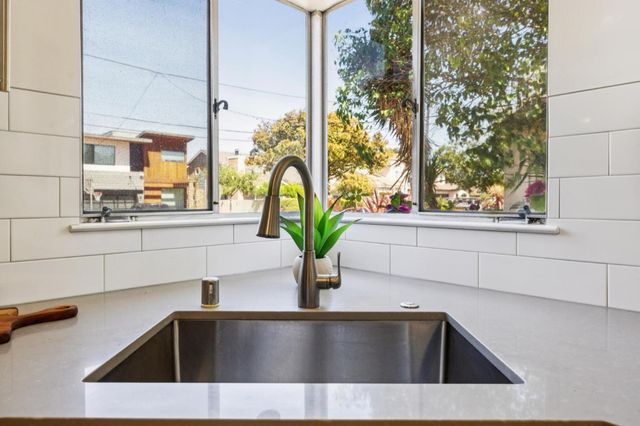 384 Beemer Avenue, Sunnyvale, CA 94086