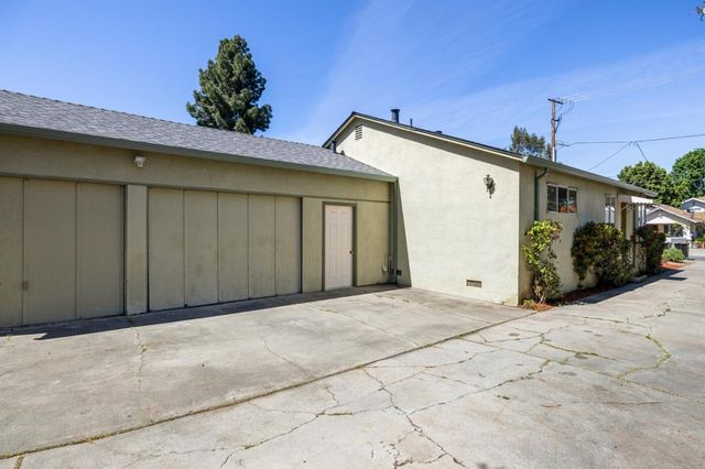 384 Beemer Avenue, Sunnyvale, CA 94086