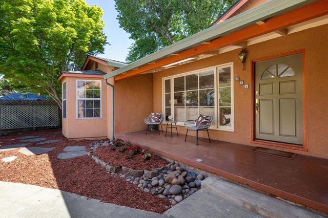 384 Beemer Avenue, Sunnyvale, CA 94086