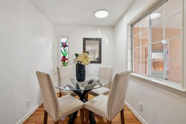 384 Beemer Avenue, Sunnyvale, CA 94086