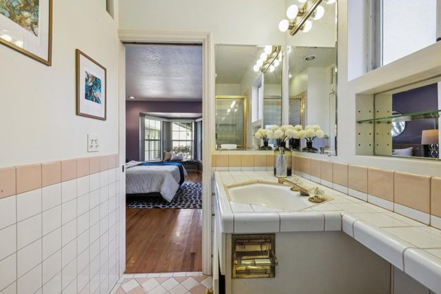 384 Beemer Avenue, Sunnyvale, CA 94086