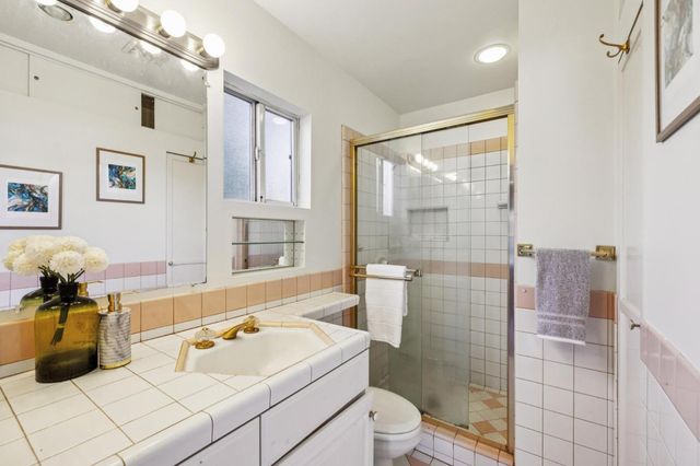 384 Beemer Avenue, Sunnyvale, CA 94086