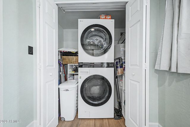 4925 N 73RD Street 16, Scottsdale, AZ 85251