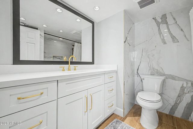 4925 N 73RD Street 16, Scottsdale, AZ 85251