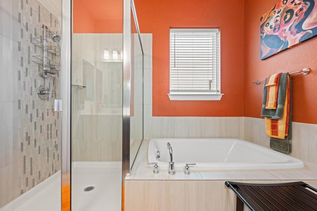 840 Hazy Hills LOOP, Dripping Springs, TX 78620