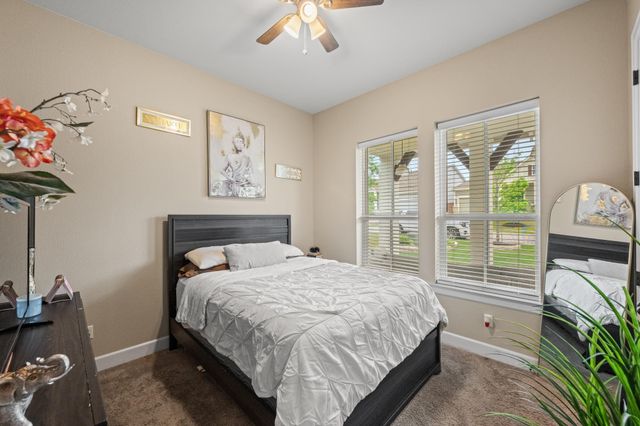 840 Hazy Hills LOOP, Dripping Springs, TX 78620