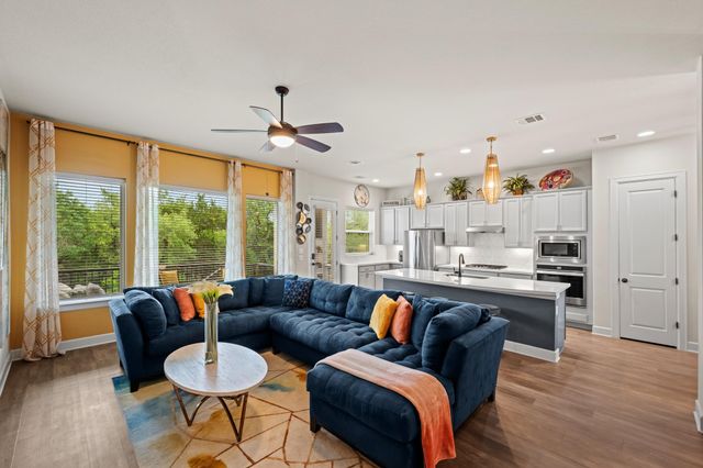 840 Hazy Hills LOOP, Dripping Springs, TX 78620