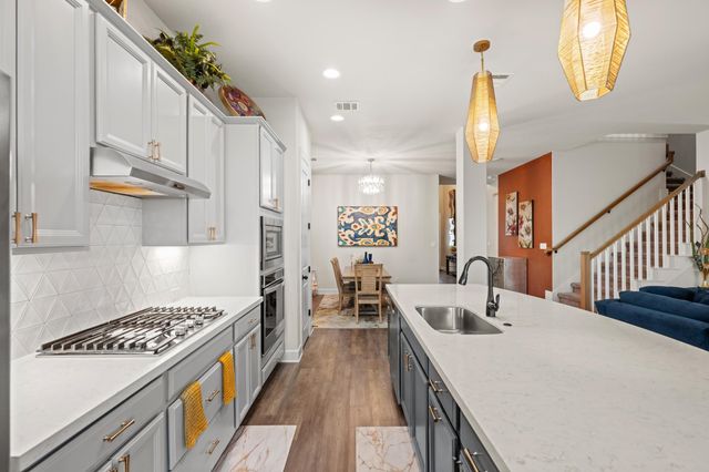 840 Hazy Hills LOOP, Dripping Springs, TX 78620