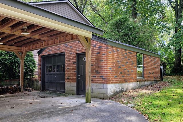 2397 Greylock Pl, Decatur, GA 30030