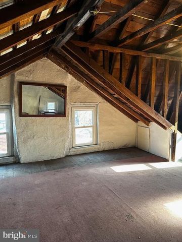 335 CHESTNUT ST, Pottstown, PA 19464