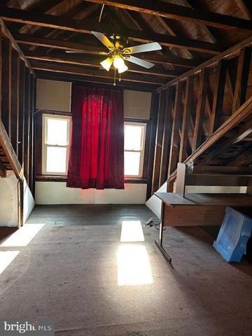 335 CHESTNUT ST, Pottstown, PA 19464