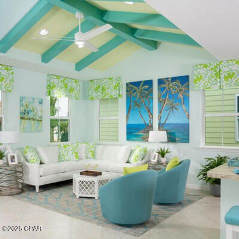 9422 Daydream Drive, Panama City Beach, FL 32413