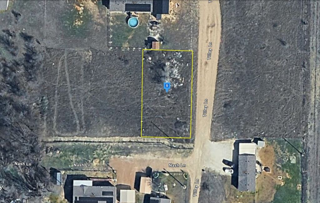 225 Nash Manor, Rhome, TX 76078 — exterior