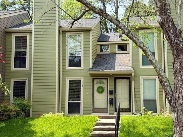 1148 Riverbend Club Drive SE, Atlanta, GA 30339