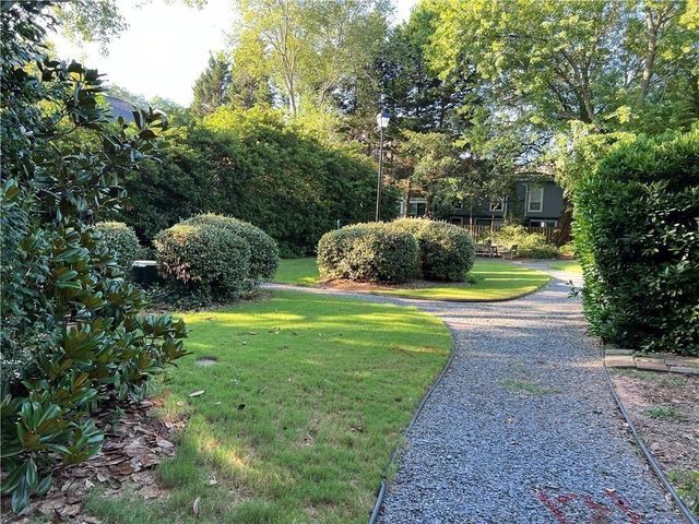 1148 Riverbend Club Drive SE, Atlanta, GA 30339