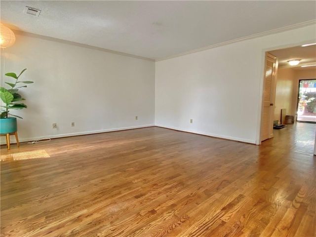 1148 Riverbend Club Drive SE, Atlanta, GA 30339