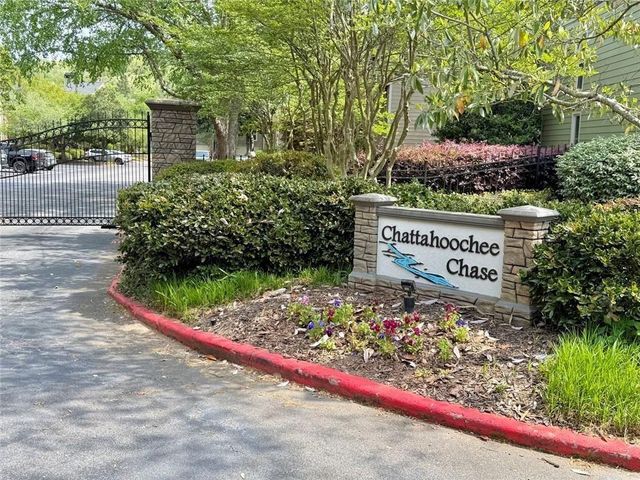 1148 Riverbend Club Drive SE, Atlanta, GA 30339
