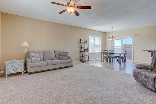 22031 71st Rd, Winfield, KS 67156