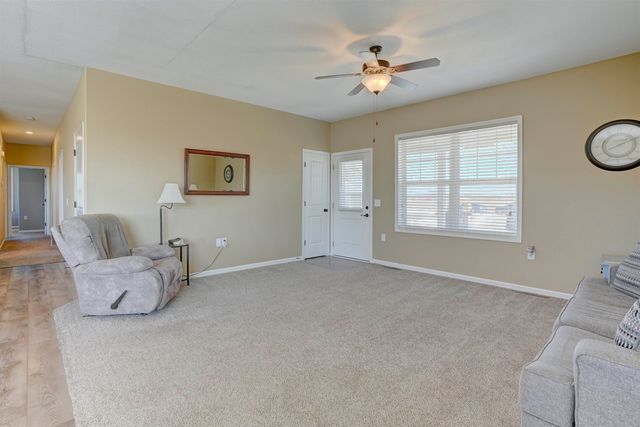 22031 71st Rd, Winfield, KS 67156