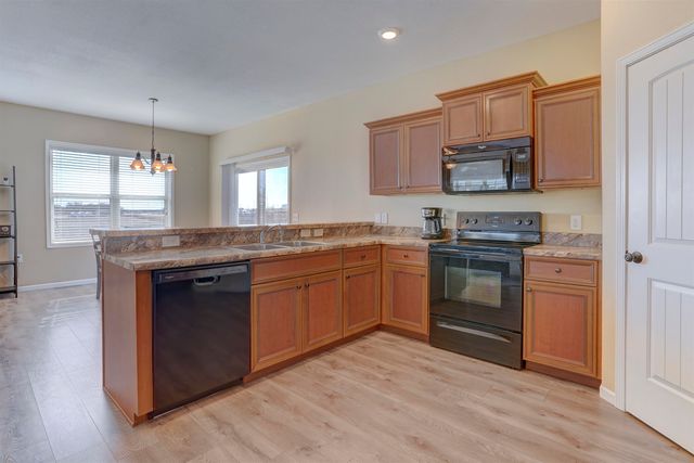 22031 71st Rd, Winfield, KS 67156