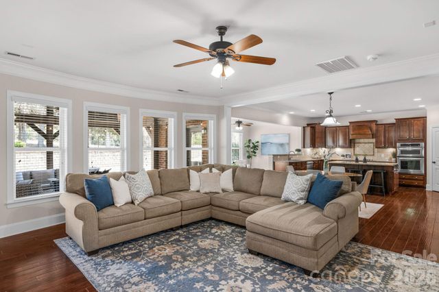 2709 Creek Manor Drive, Waxhaw, NC 28173