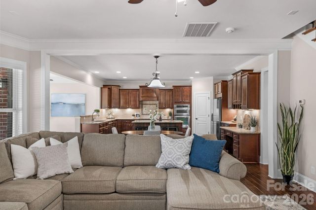 2709 Creek Manor Drive, Waxhaw, NC 28173