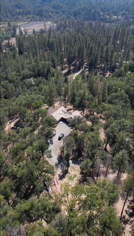 261 & 271 Salt Flat Road, Lewiston, CA 96052