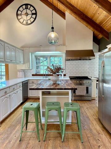 261 & 271 Salt Flat Road, Lewiston, CA 96052