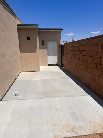 67105 Mission Drive 1, Cathedral City, CA 92234