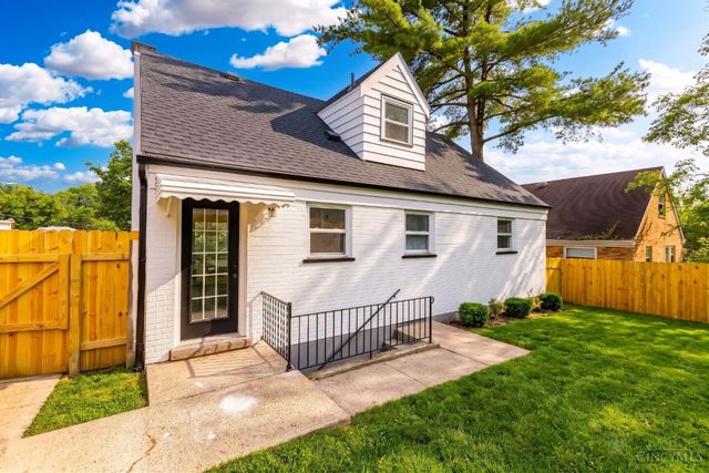 2608 Kathleen Court, Cincinnati, OH 45239