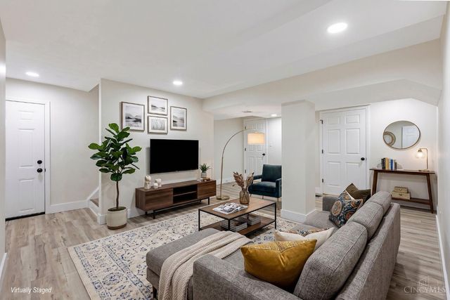 2608 Kathleen Court, Cincinnati, OH 45239