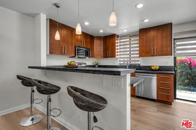 7862 W Manchester Avenue, Playa Del Rey (los Angeles), CA 90293