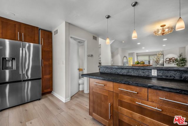 7862 W Manchester Avenue, Playa Del Rey (los Angeles), CA 90293