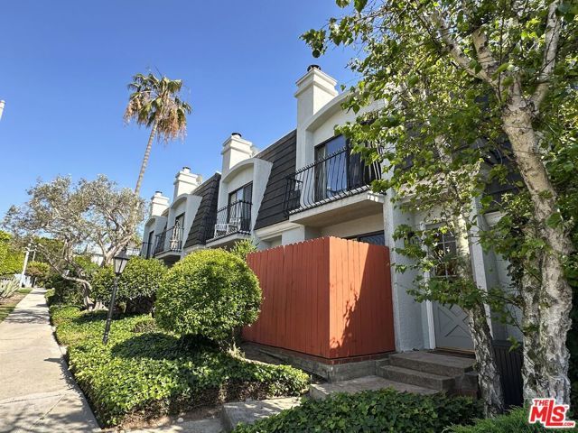 7862 W Manchester Avenue, Playa Del Rey (los Angeles), CA 90293