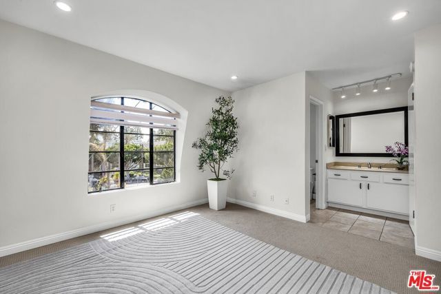 7862 W Manchester Avenue, Playa Del Rey (los Angeles), CA 90293