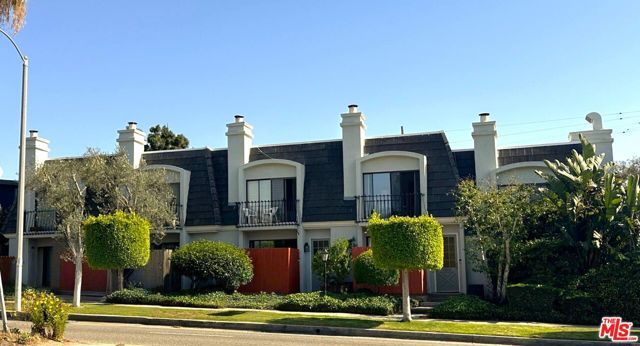 7862 W Manchester Avenue, Playa Del Rey (los Angeles), CA 90293