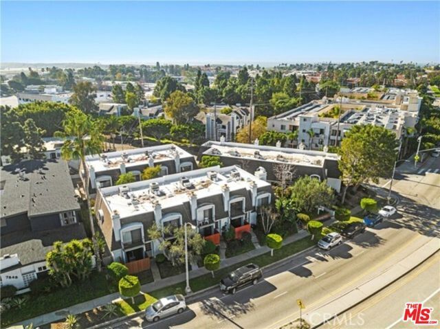 7862 W Manchester Avenue, Playa Del Rey (los Angeles), CA 90293