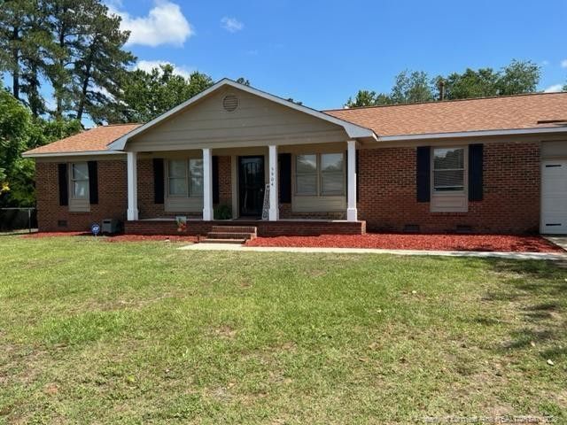 5904 Lake Terrace Court, Fayetteville, NC 28304