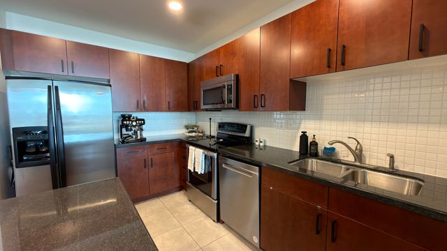 300 S Australian Avenue 703, West Palm Beach, FL 33401