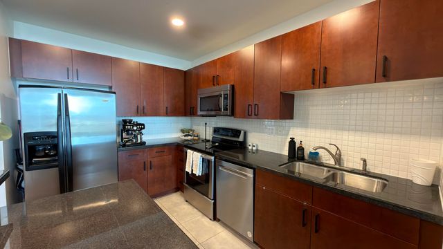 300 S Australian Avenue 703, West Palm Beach, FL 33401