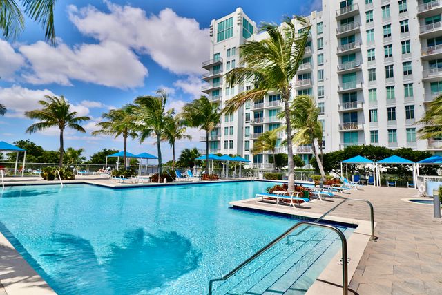 300 S Australian Avenue 703, West Palm Beach, FL 33401