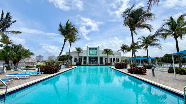 300 S Australian Avenue 703, West Palm Beach, FL 33401