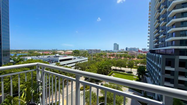300 S Australian Avenue 703, West Palm Beach, FL 33401