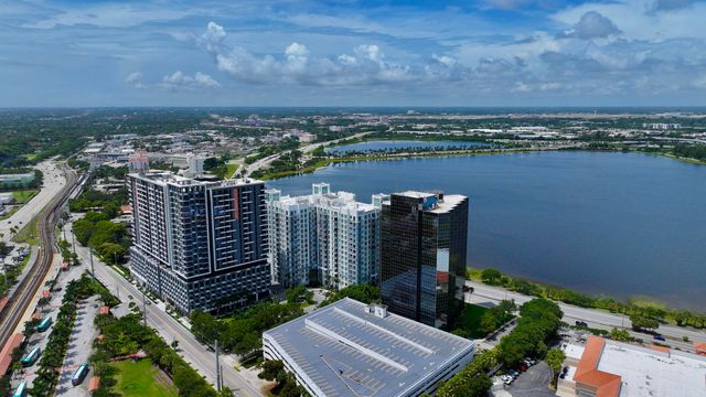 300 S Australian Avenue 703, West Palm Beach, FL 33401