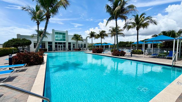 300 S Australian Avenue 703, West Palm Beach, FL 33401