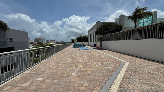 300 S Australian Avenue 703, West Palm Beach, FL 33401